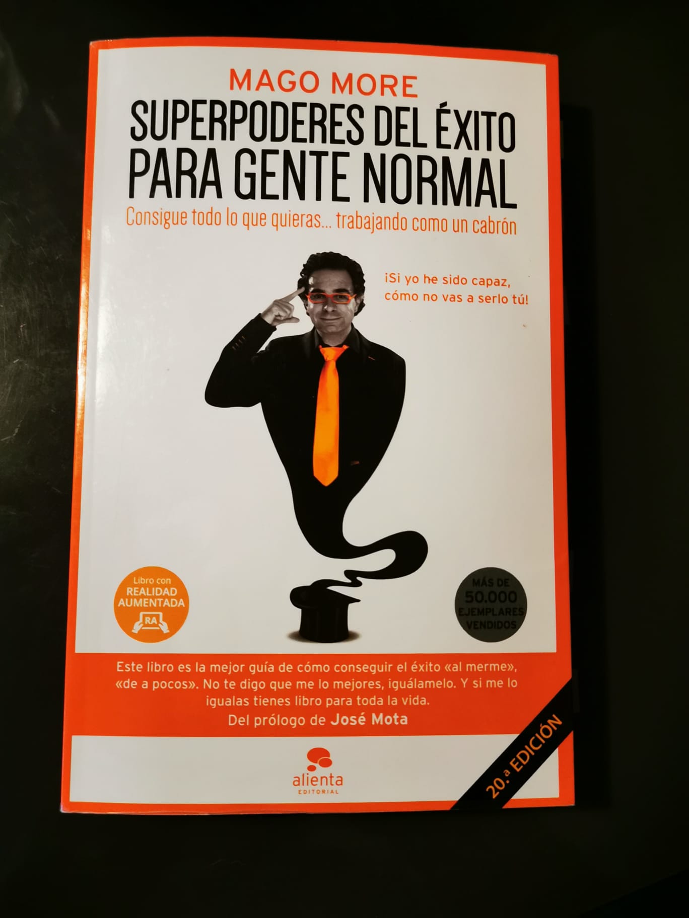 Libro: Superpoderes del éxito para gente normal de Mago More • Norbert Macia
